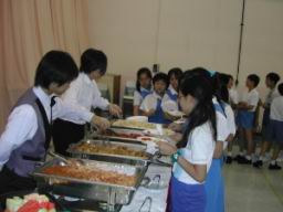 030710lunch_07.JPG
