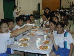 030710lunch_17.JPG