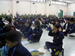 031210curriculum_177.JPG