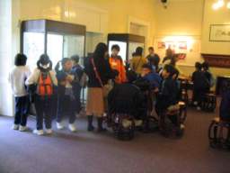 031212TeaWareMuseum_11.JPG