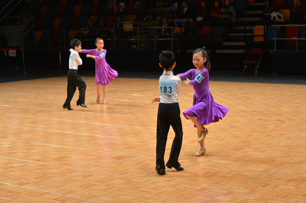 JS2_4982
