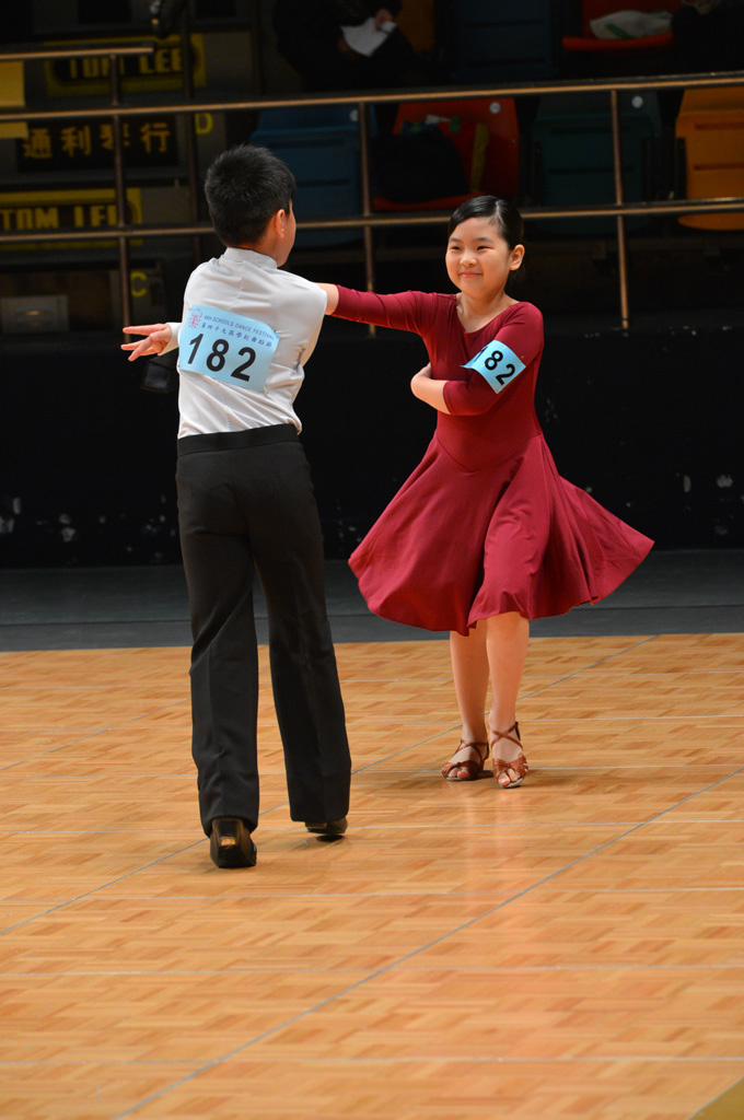 JS2_4984