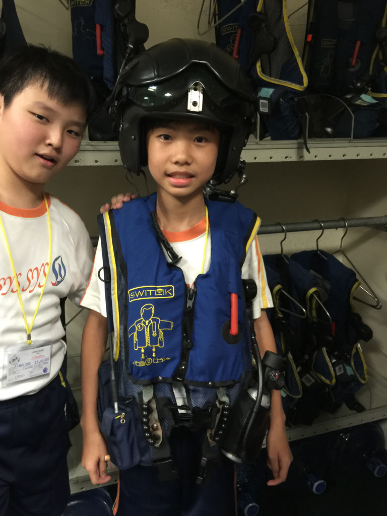 2015-05-27%2017.06.38